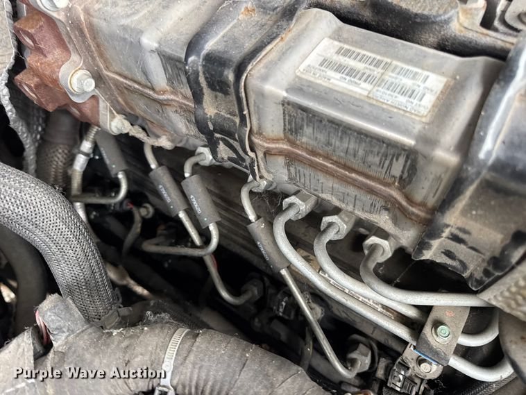 image for item EN0781 2017 Nissan Titan XD Crew Cab pickup truck