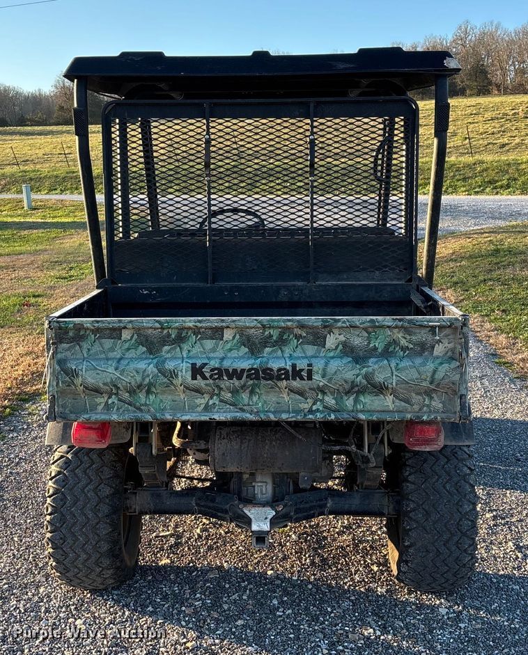 image for item EN5913 2007 Kawasaki Mule 3010 utility vehicle