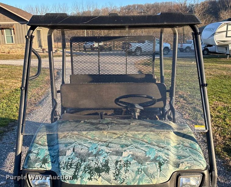 image for item EN5913 2007 Kawasaki Mule 3010 utility vehicle