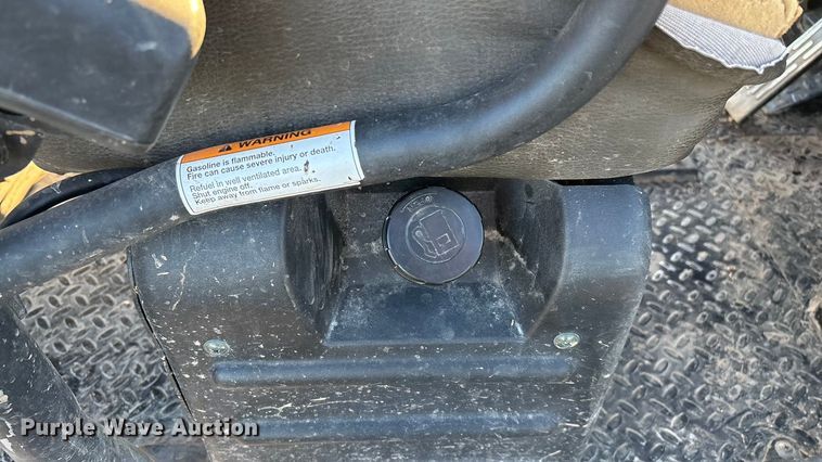 image for item EN5913 2007 Kawasaki Mule 3010 utility vehicle