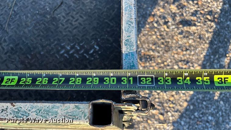 image for item EN5913 2007 Kawasaki Mule 3010 utility vehicle