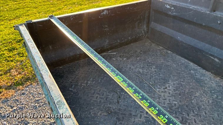 image for item EN5913 2007 Kawasaki Mule 3010 utility vehicle