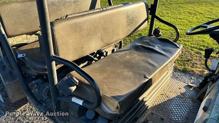 image for item EN5913 2007 Kawasaki Mule 3010 utility vehicle