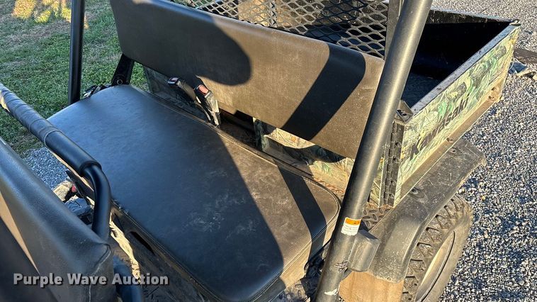 image for item EN5913 2007 Kawasaki Mule 3010 utility vehicle