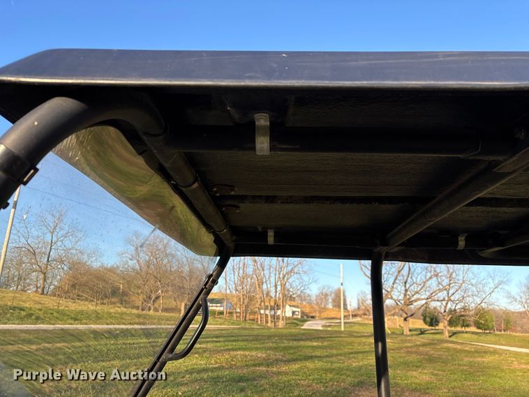 image for item EN5913 2007 Kawasaki Mule 3010 utility vehicle