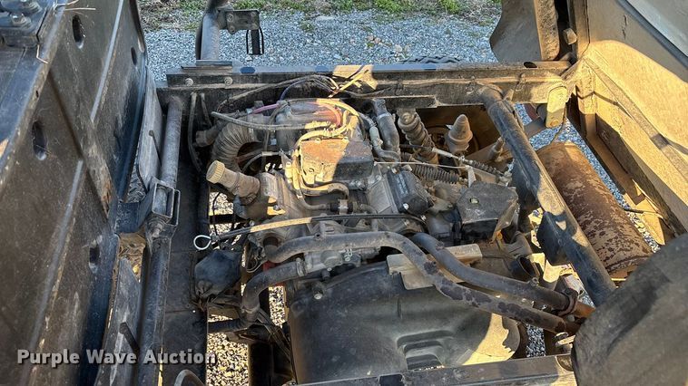 image for item EN5913 2007 Kawasaki Mule 3010 utility vehicle