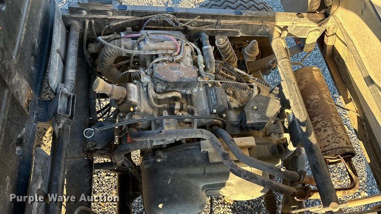 image for item EN5913 2007 Kawasaki Mule 3010 utility vehicle