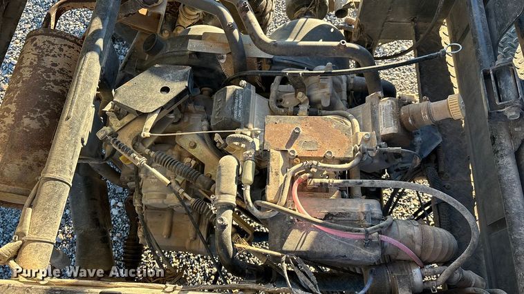 image for item EN5913 2007 Kawasaki Mule 3010 utility vehicle