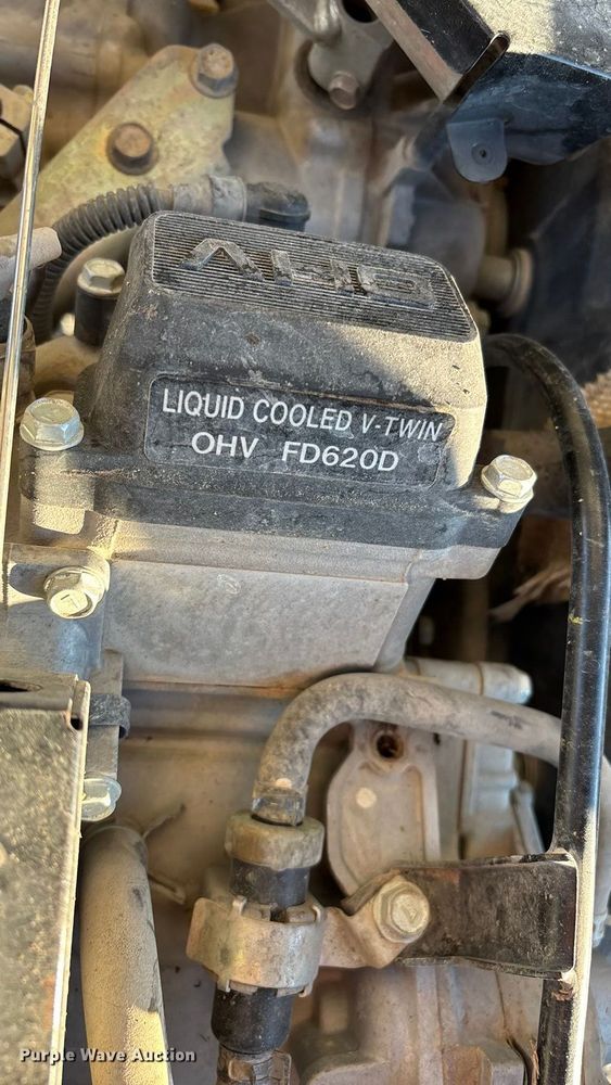 image for item EN5913 2007 Kawasaki Mule 3010 utility vehicle