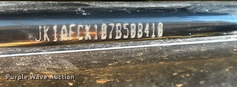 image for item EN5913 2007 Kawasaki Mule 3010 utility vehicle