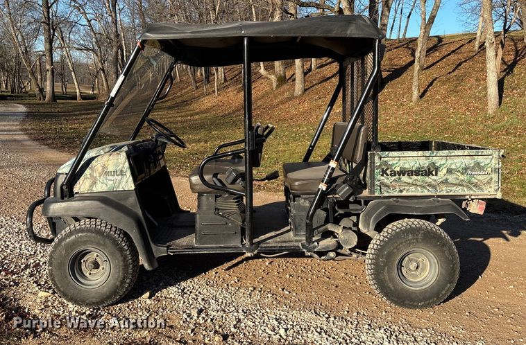 image for item EN5914 2005 Kawasaki Mule 3010 utility vehicle