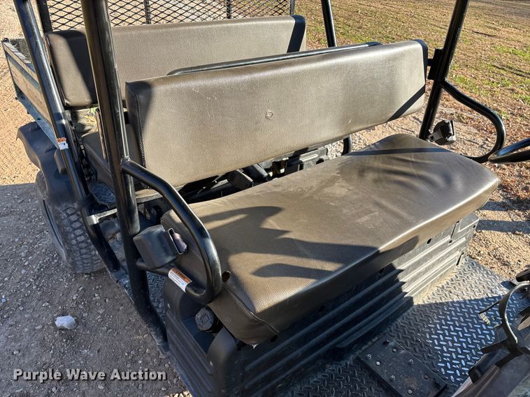 image for item EN5914 2005 Kawasaki Mule 3010 utility vehicle