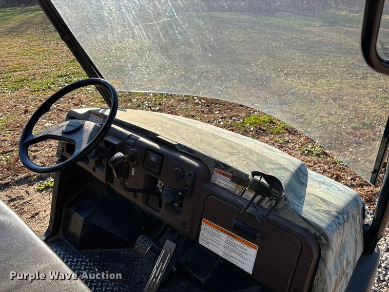 image for item EN5914 2005 Kawasaki Mule 3010 utility vehicle