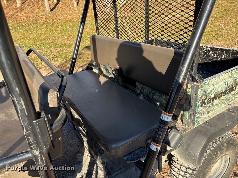image for item EN5914 2005 Kawasaki Mule 3010 utility vehicle