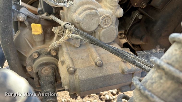 image for item EN5914 2005 Kawasaki Mule 3010 utility vehicle