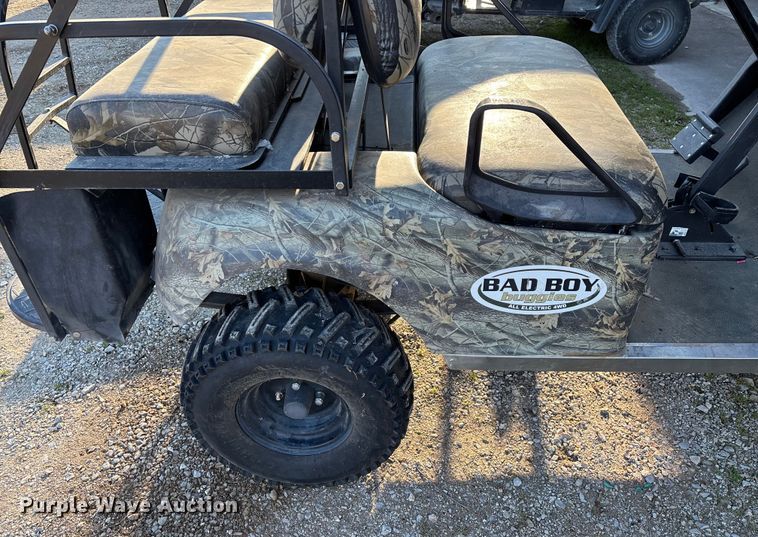 image for item EN5917 Bad Boy Buggies BB-AMS4 golf cart