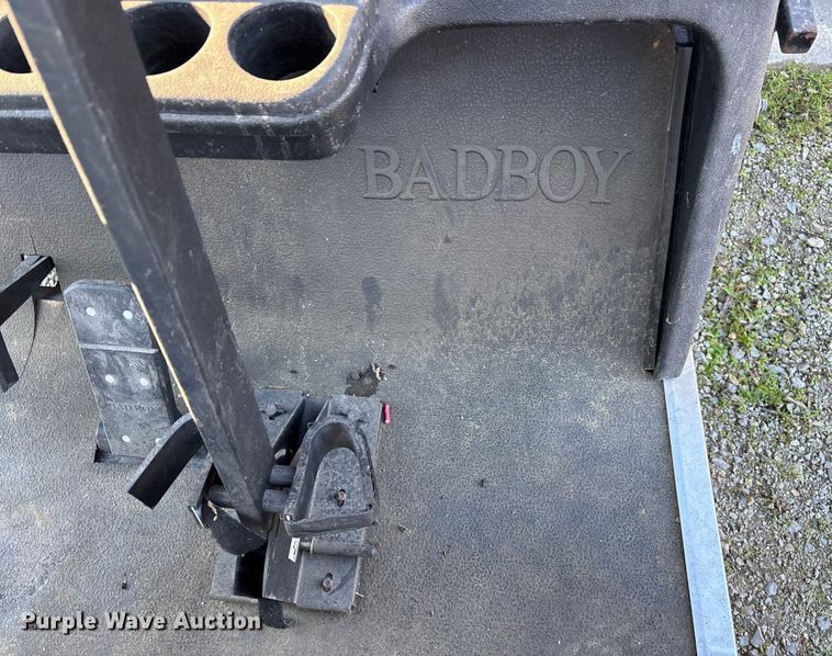 image for item EN5917 Bad Boy Buggies BB-AMS4 golf cart