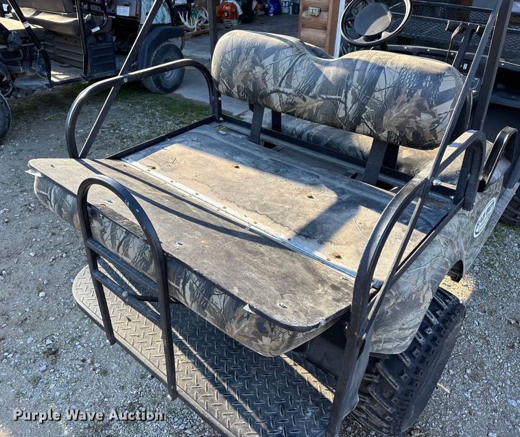 image for item EN5917 Bad Boy Buggies BB-AMS4 golf cart