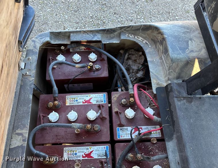 image for item EN5917 Bad Boy Buggies BB-AMS4 golf cart