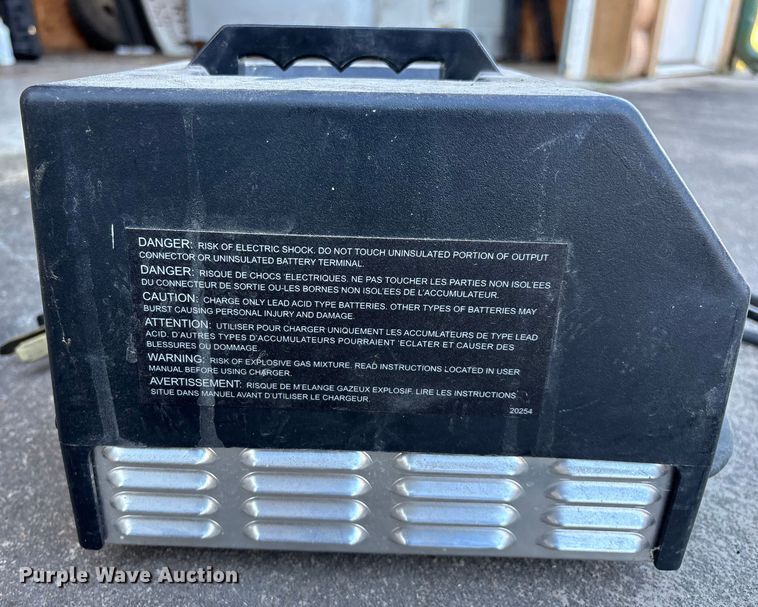 image for item EN5917 Bad Boy Buggies BB-AMS4 golf cart