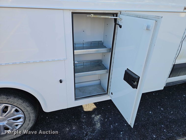 image for item EO4900 2021 Ford Transit utility van