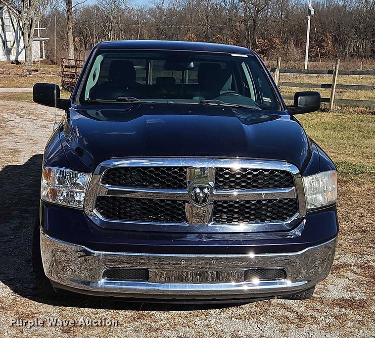 image for item EO4907 2013 RAM 1500 Ext. Cab pickup truck