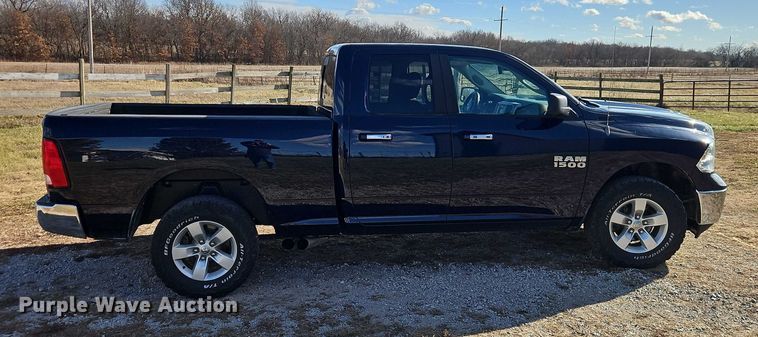 image for item EO4907 2013 RAM 1500 Ext. Cab pickup truck