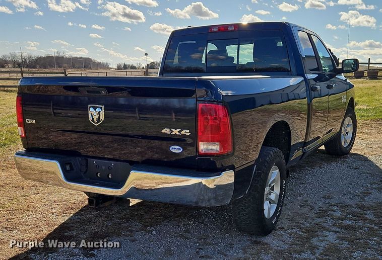 image for item EO4907 2013 RAM 1500 Ext. Cab pickup truck