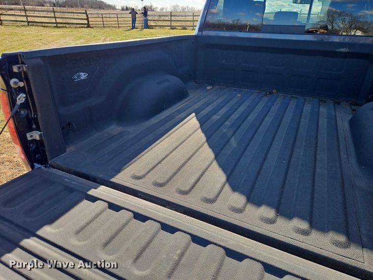 image for item EO4907 2013 RAM 1500 Ext. Cab pickup truck