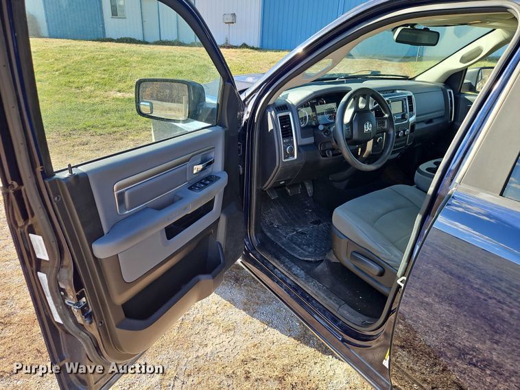 image for item EO4907 2013 RAM 1500 Ext. Cab pickup truck