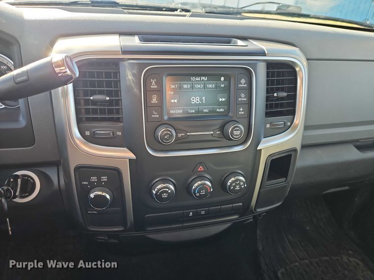 image for item EO4907 2013 RAM 1500 Ext. Cab pickup truck