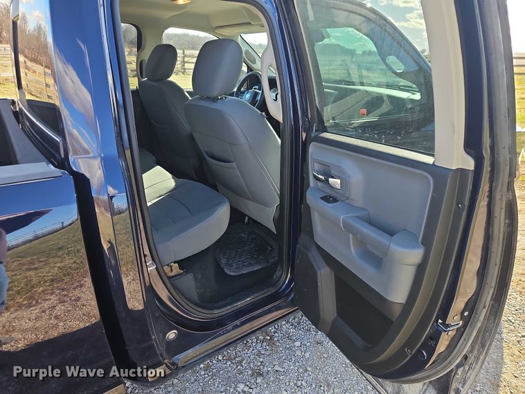 image for item EO4907 2013 RAM 1500 Ext. Cab pickup truck