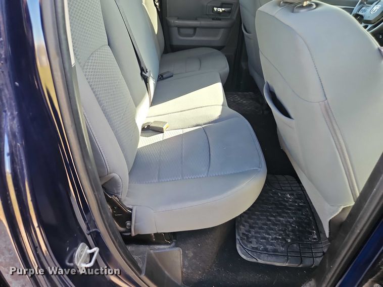 image for item EO4907 2013 RAM 1500 Ext. Cab pickup truck