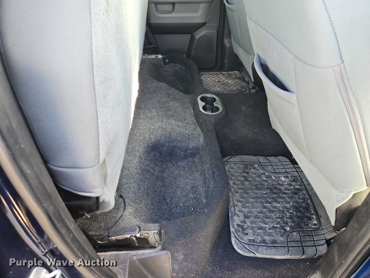 image for item EO4907 2013 RAM 1500 Ext. Cab pickup truck