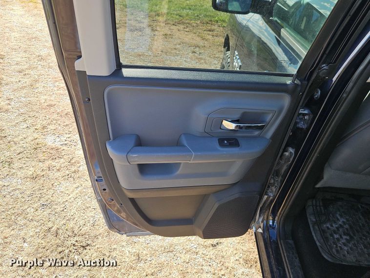 image for item EO4907 2013 RAM 1500 Ext. Cab pickup truck