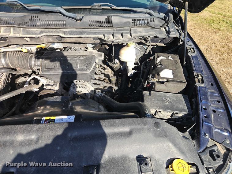 image for item EO4907 2013 RAM 1500 Ext. Cab pickup truck