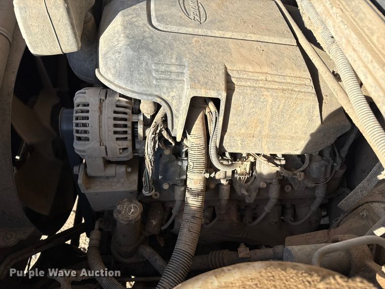 image for item EP2700 2012 GMC Sierra 2500HD Crew Cab flatbed pickup truck