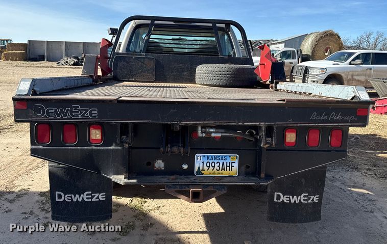 image for item EP2708 2008 Ford F350 flatbed pickup truck