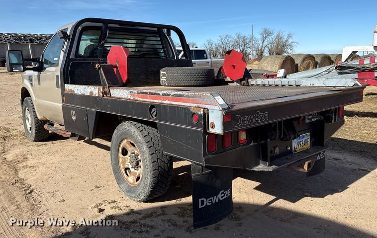 image for item EP2708 2008 Ford F350 flatbed pickup truck