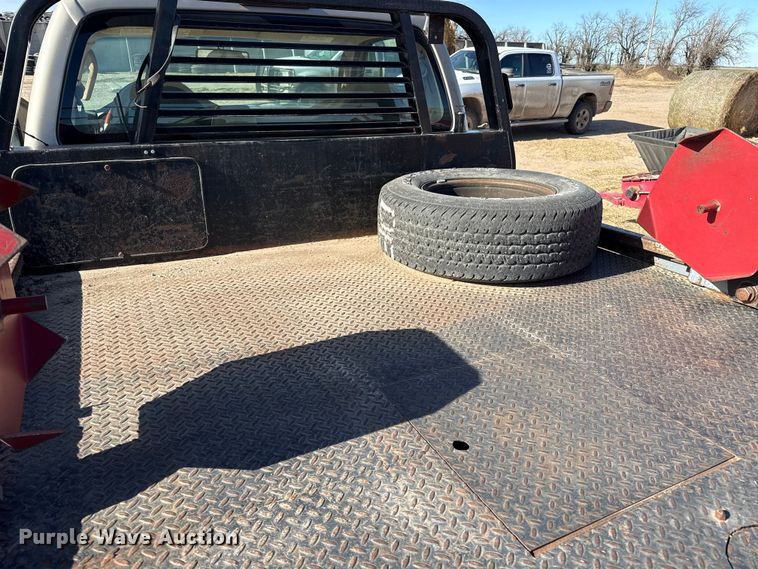 image for item EP2708 2008 Ford F350 flatbed pickup truck