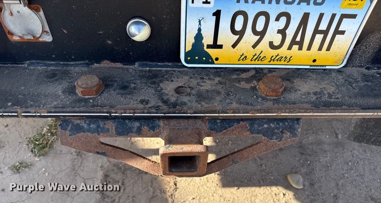 image for item EP2708 2008 Ford F350 flatbed pickup truck