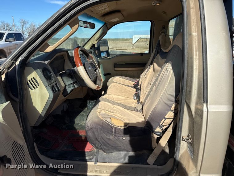 image for item EP2708 2008 Ford F350 flatbed pickup truck