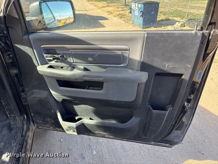 image for item EP2709 2015 Ram 1500 pickup truck