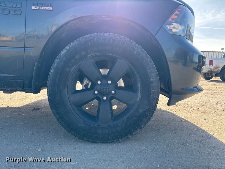 image for item EP2709 2015 Ram 1500 pickup truck