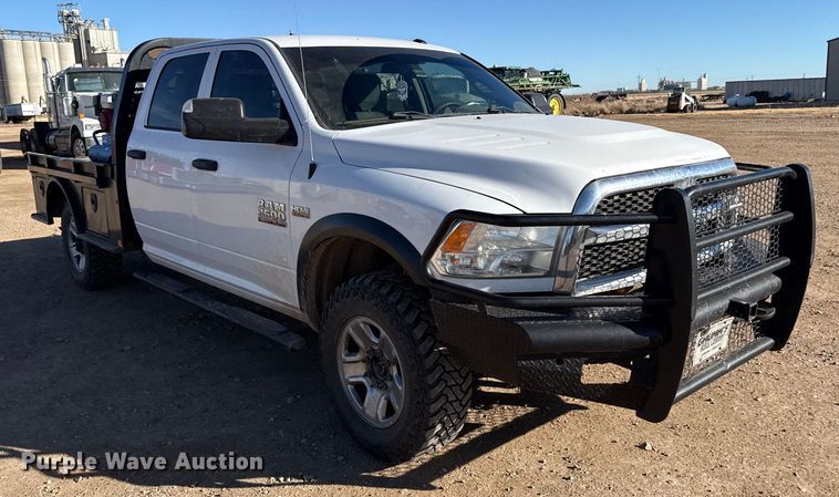 image for item EP2717 2018 RAM 2500 Crew Cab flatbed pickup truck