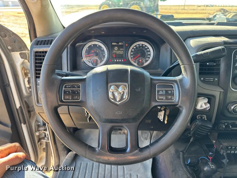 image for item EP2717 2018 RAM 2500 Crew Cab flatbed pickup truck