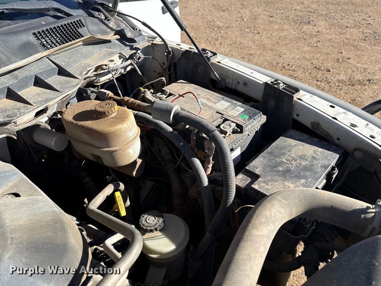 image for item EP2717 2018 RAM 2500 Crew Cab flatbed pickup truck