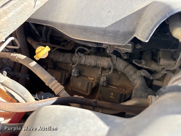 image for item EP2717 2018 RAM 2500 Crew Cab flatbed pickup truck