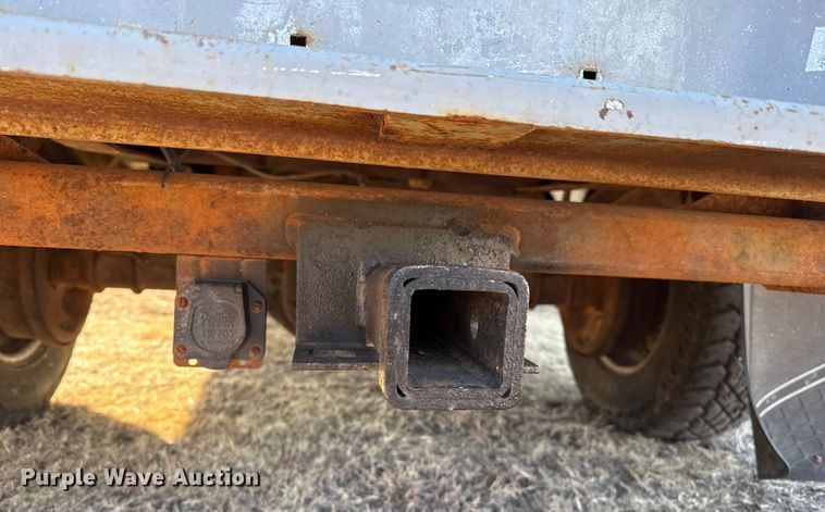 image for item EP2734 1977 Ford F350 Ranger Camper Special pickup truck