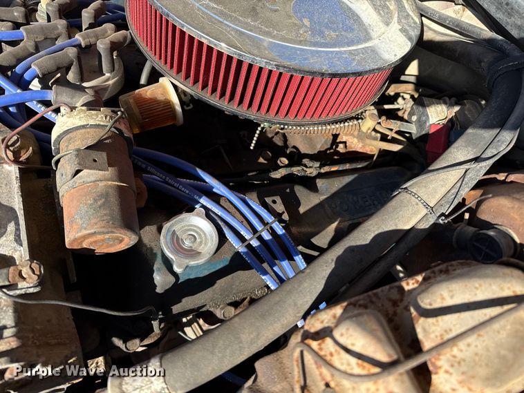 image for item EP2734 1977 Ford F350 Ranger Camper Special pickup truck